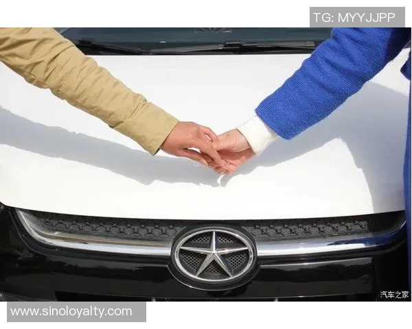 朱俊龙:从青涩少年到职场精英的奋斗之路与成长故事