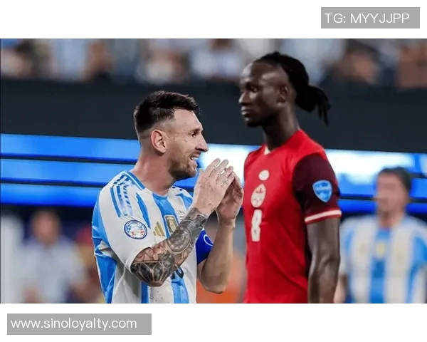 沙克尔04对决强敌，精彩赛事引发球迷热议与期待